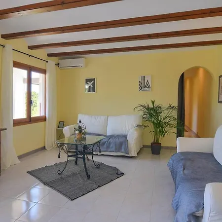 Stunning Mountain View Bungalow In Moraira * טאולאדה